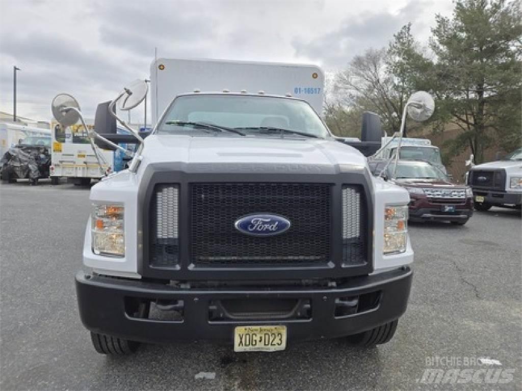 Ford F650 Kamioni za prevoz pića