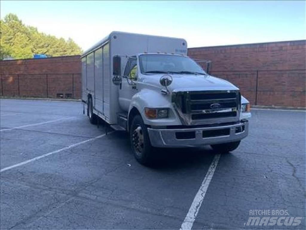 Ford F750 Kamioni za prevoz pića