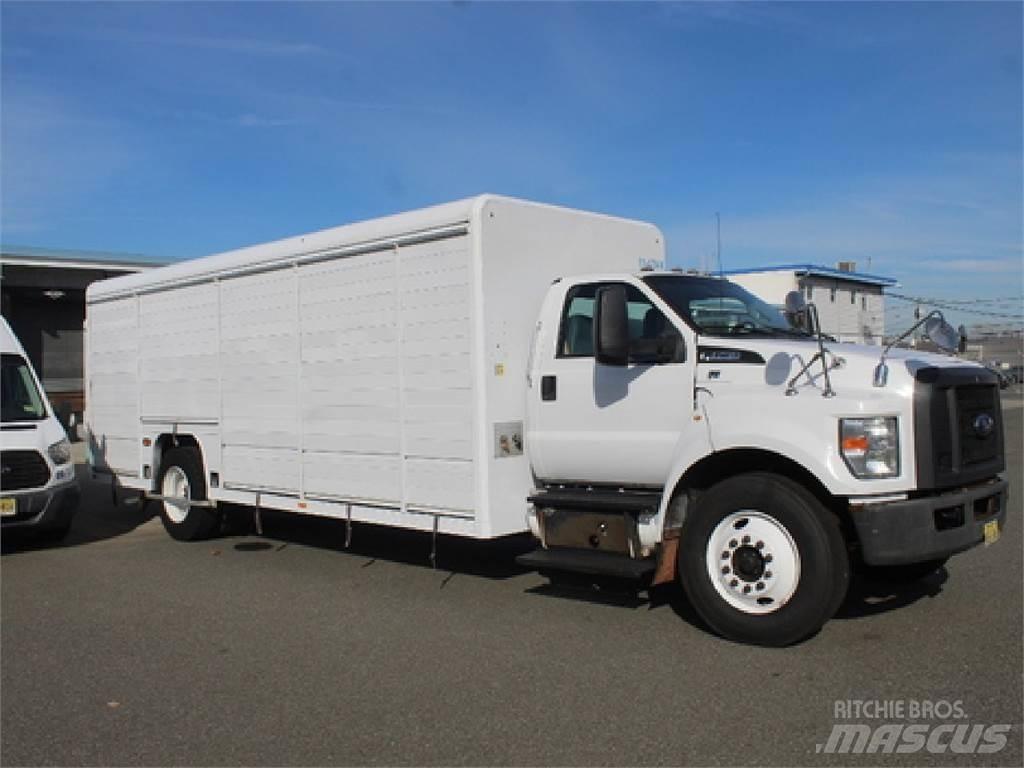 Ford F750 Kamioni za prevoz pića
