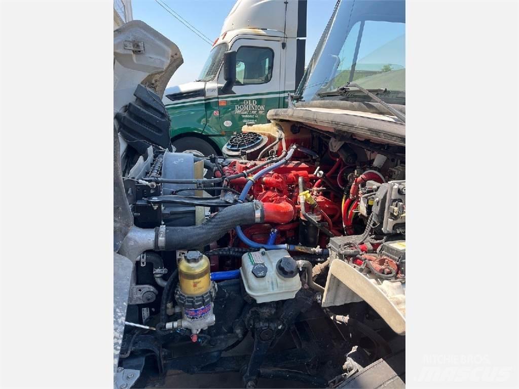 Freightliner M2 Kamioni za prevoz pića