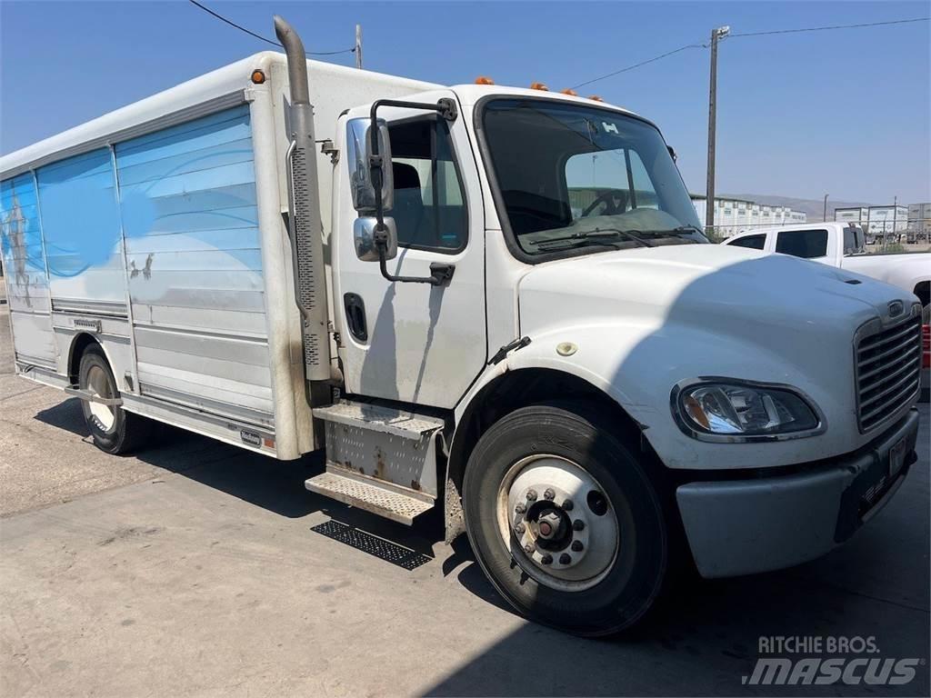 Freightliner M2 Kamioni za prevoz pića