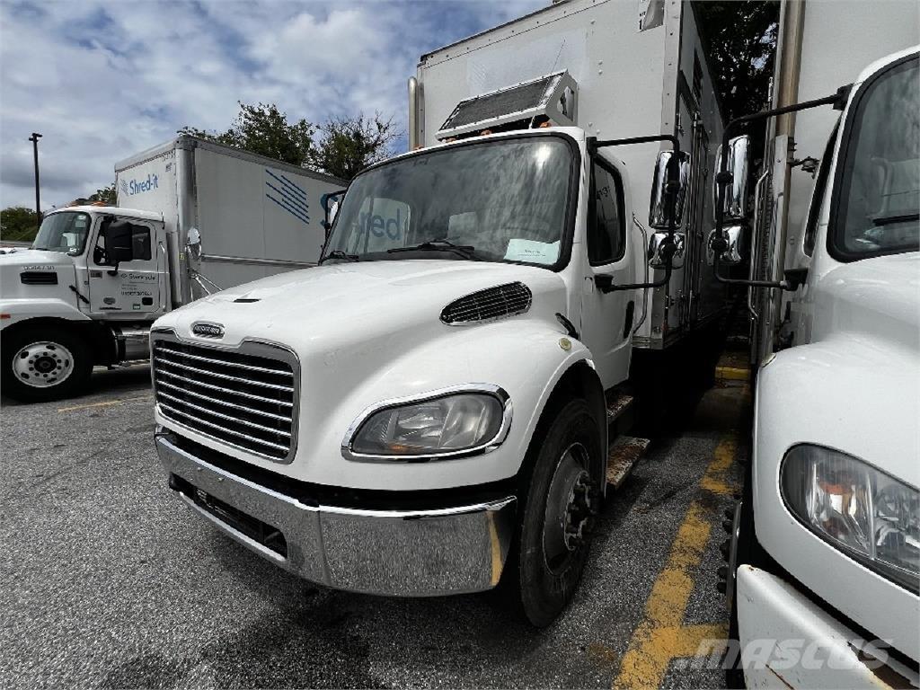Freightliner M2-106 Sanduk kamioni