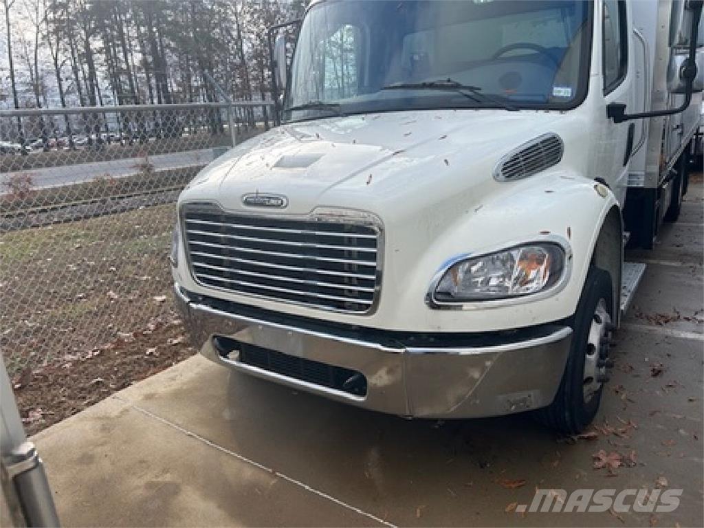Freightliner M2-106 Sanduk kamioni