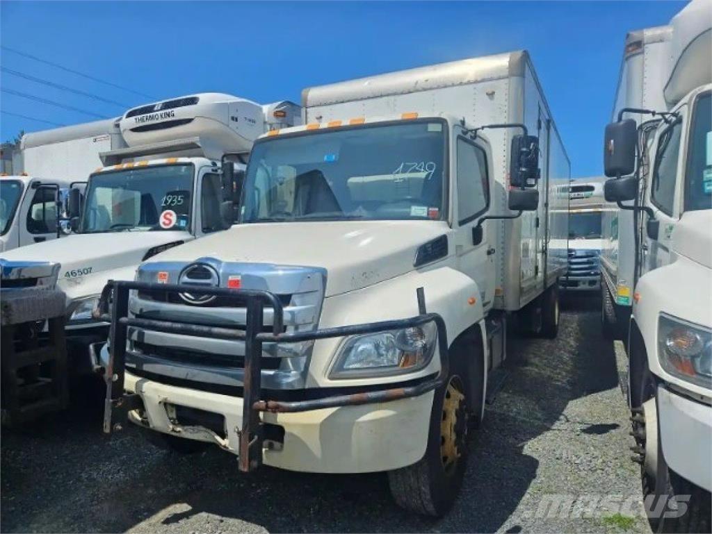 Hino 268 Sanduk kamioni