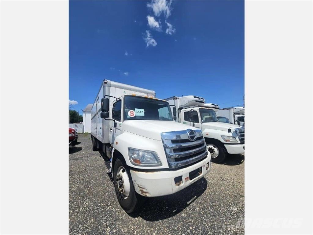 Hino 268 Sanduk kamioni