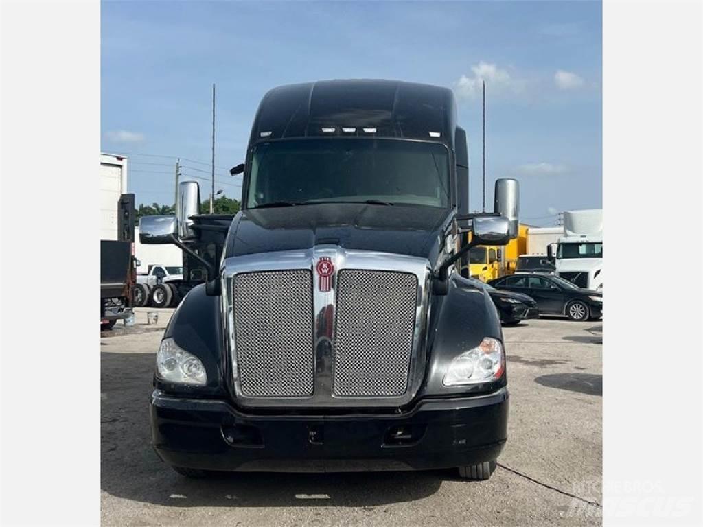 Kenworth T680 Tegljači