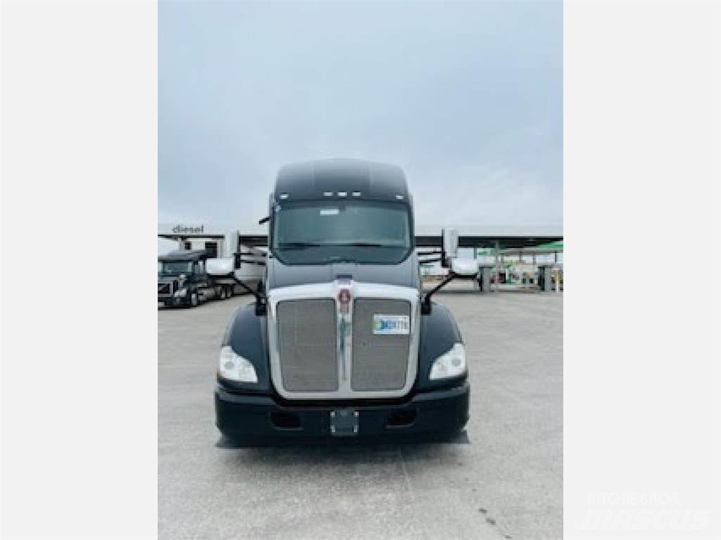 Kenworth T680 Tegljači