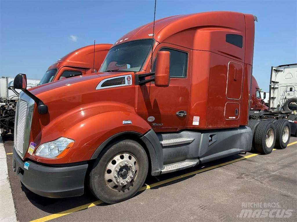 Kenworth T680 Tegljači