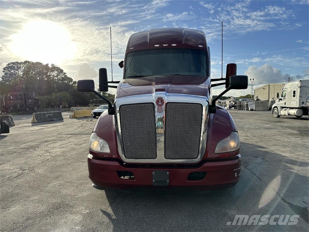 Kenworth T680 Tegljači
