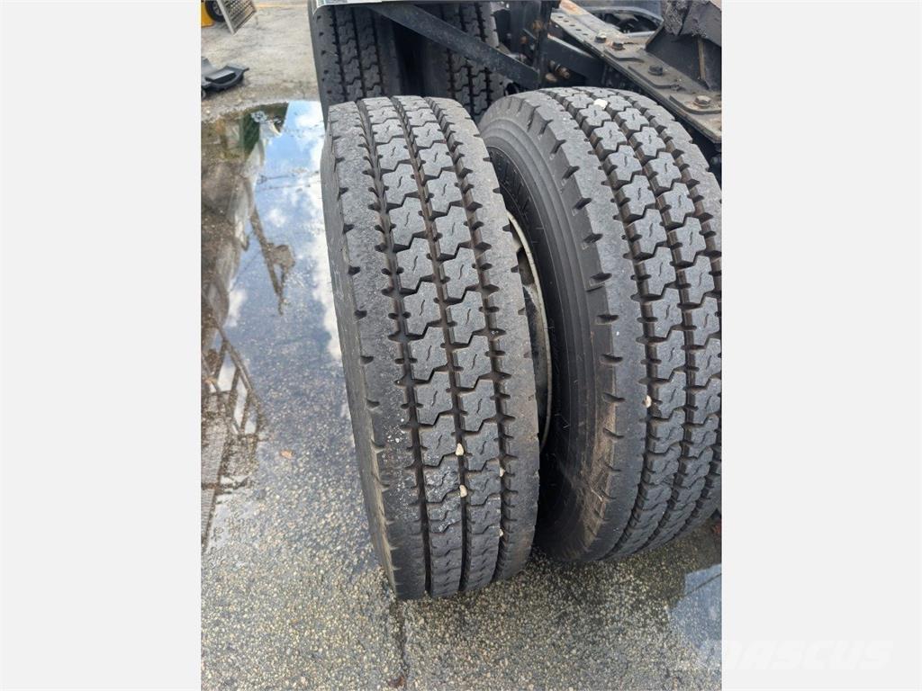 Kenworth T680 Tegljači