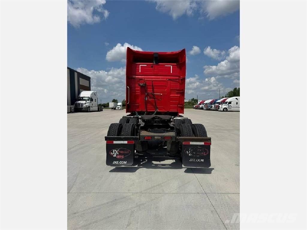 Volvo VNL 860 Tegljači