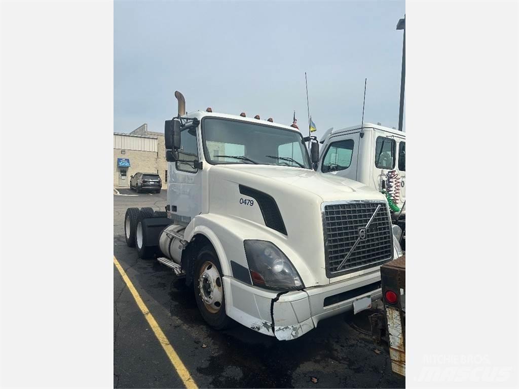 Volvo VNL300 Tegljači