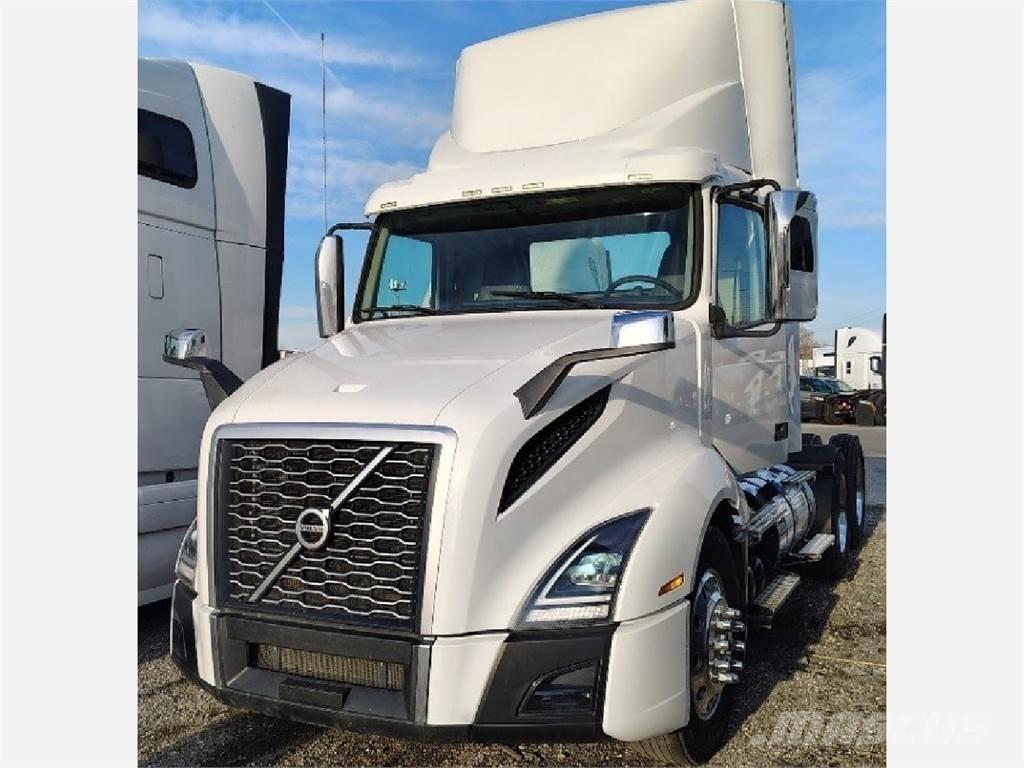 Volvo VNL300 Tegljači