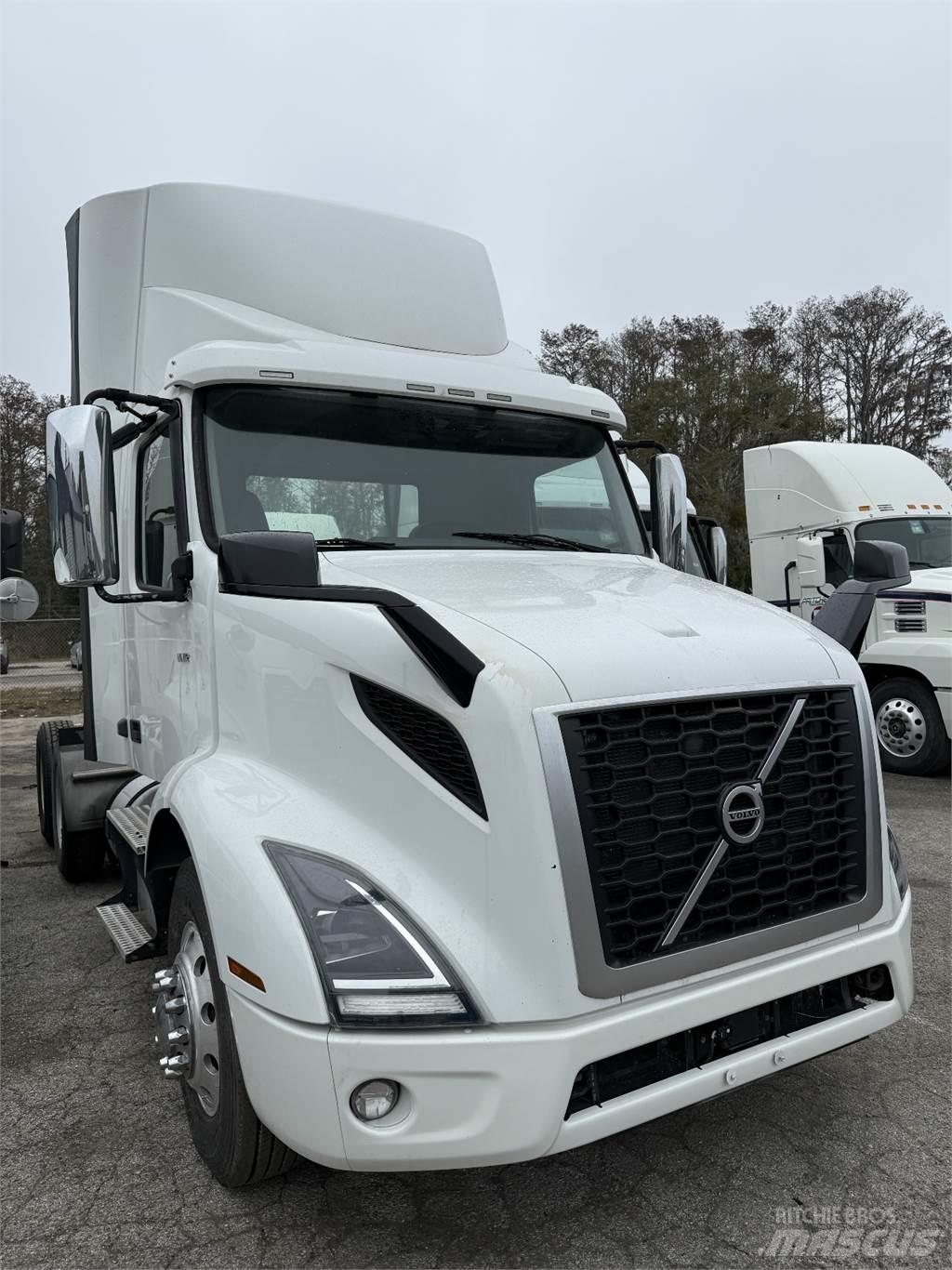 Volvo VNR64T300 Tegljači