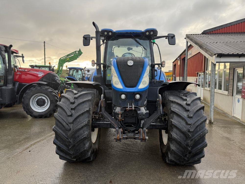 New Holland T7.225 Traktori