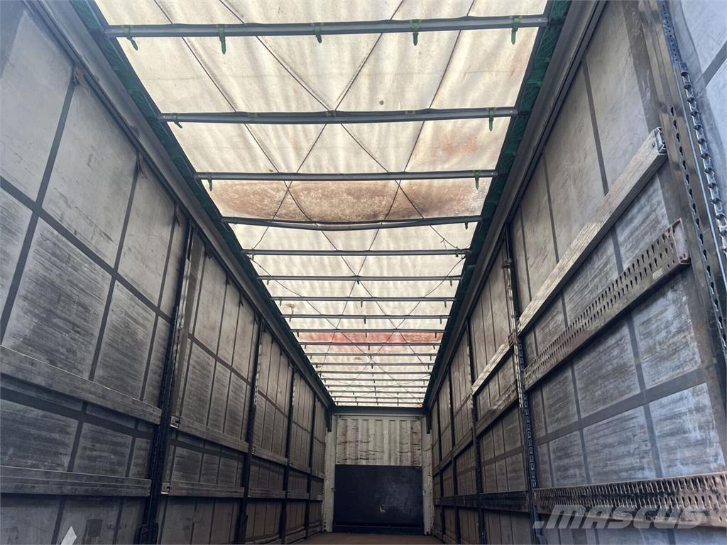 Krone  Poluprikolice sa ciradom