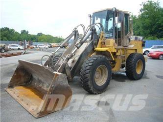 CAT IT28F Utovarivači na točkove