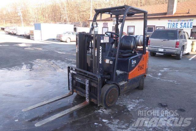 Doosan GC25P-5 Viljuškari - ostalo