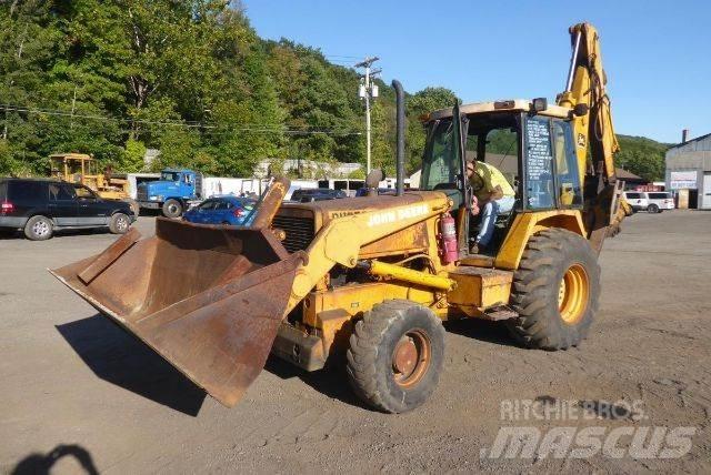 John Deere 710B Rovokopači