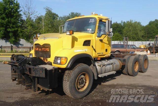 Mack CV713 Kamioni-šasije