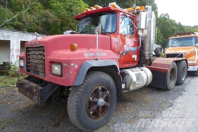 Mack RD688SX Kamioni-šasije
