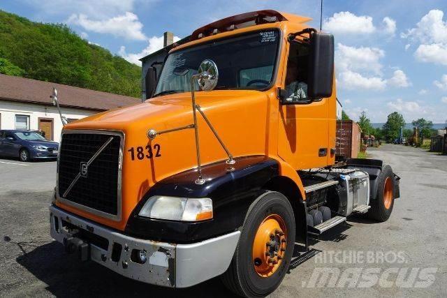 Volvo VNM42T Kamioni-šasije