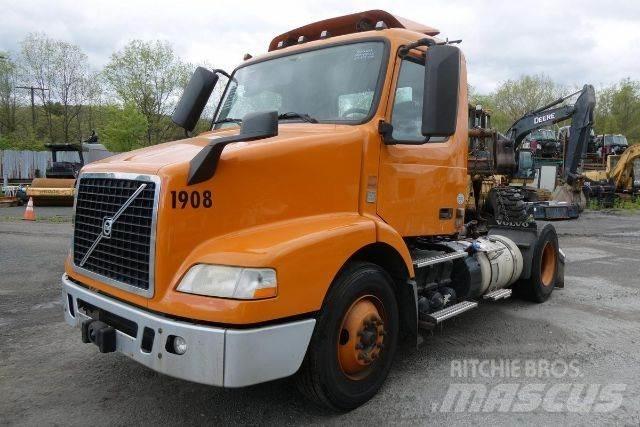 Volvo VNM42T Kamioni-šasije