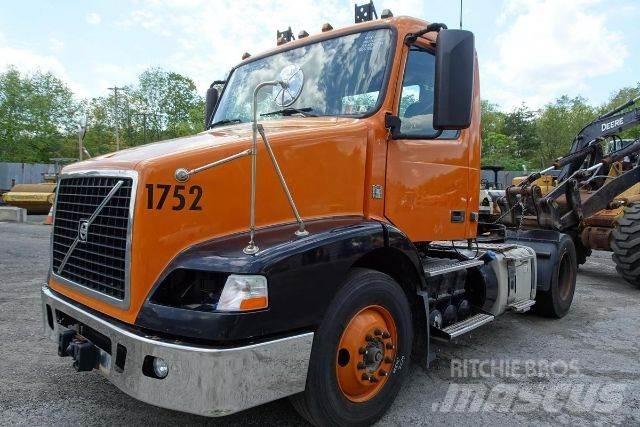 Volvo VNM42T Kamioni-šasije