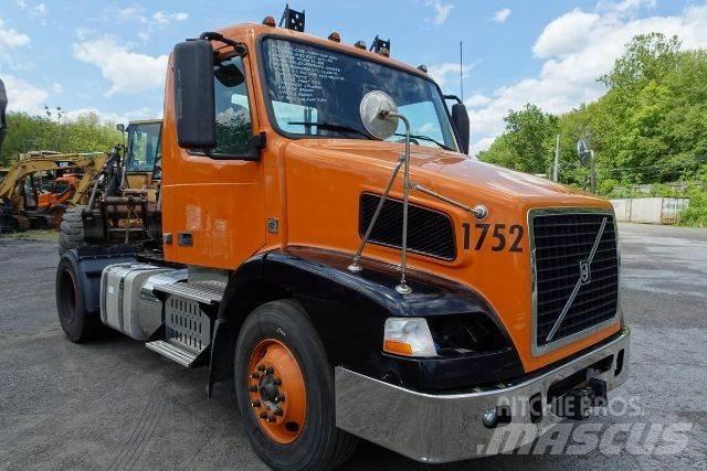 Volvo VNM42T Kamioni-šasije