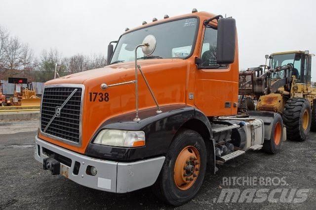 Volvo VNM42T Kamioni-šasije