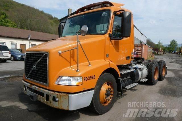 Volvo VNM64T Kamioni-šasije
