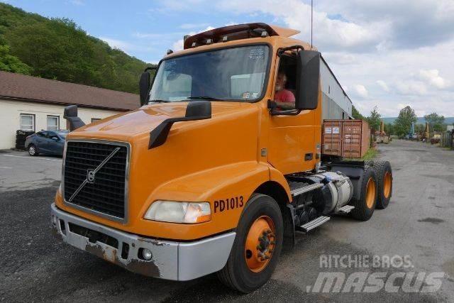 Volvo VNM64T Kamioni-šasije