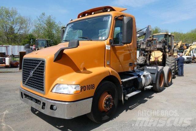 Volvo VNM64T Kamioni-šasije