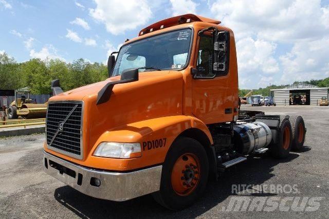 Volvo VNM64T Kamioni-šasije