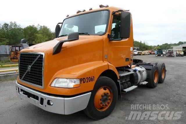 Volvo VNM64T Kamioni-šasije