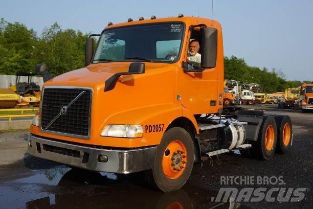 Volvo VNM64T Kamioni-šasije