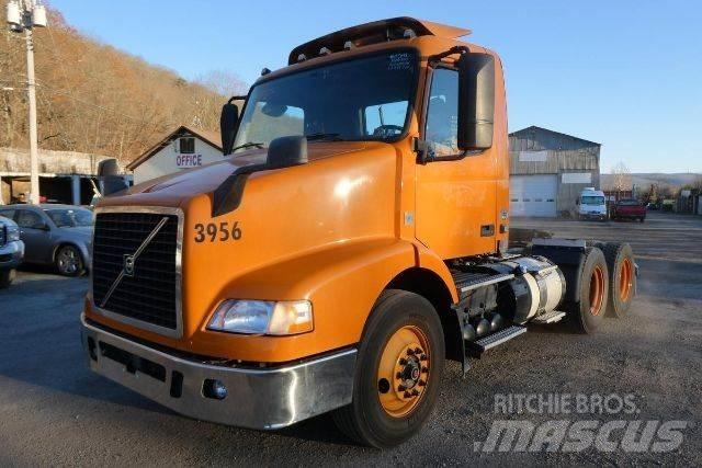Volvo VNM64T Kamioni-šasije