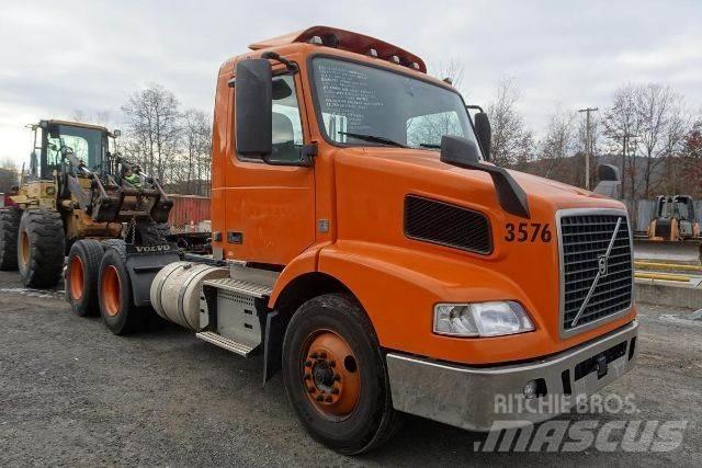 Volvo VNM64T Kamioni-šasije