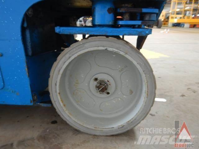 Genie GS-2032 Zglobne podizne platforme
