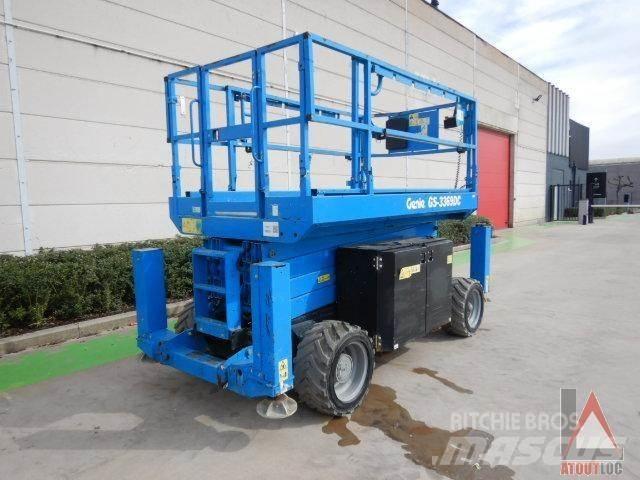 Genie GS-3369DC Zglobne podizne platforme