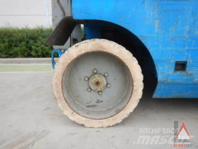 Genie GS3268DC Zglobne podizne platforme