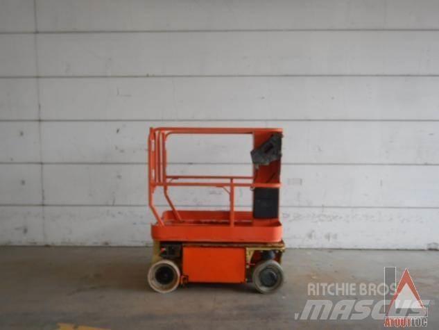 JLG 1230ES Zglobne podizne platforme