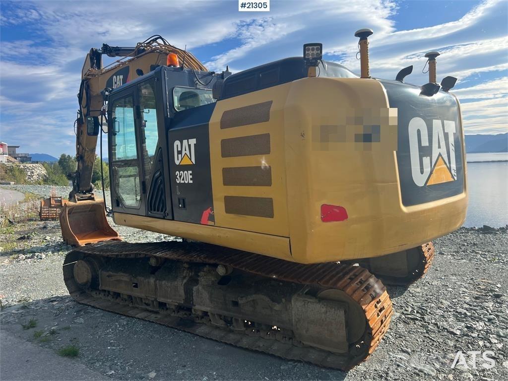 CAT 320 EL Bageri guseničari