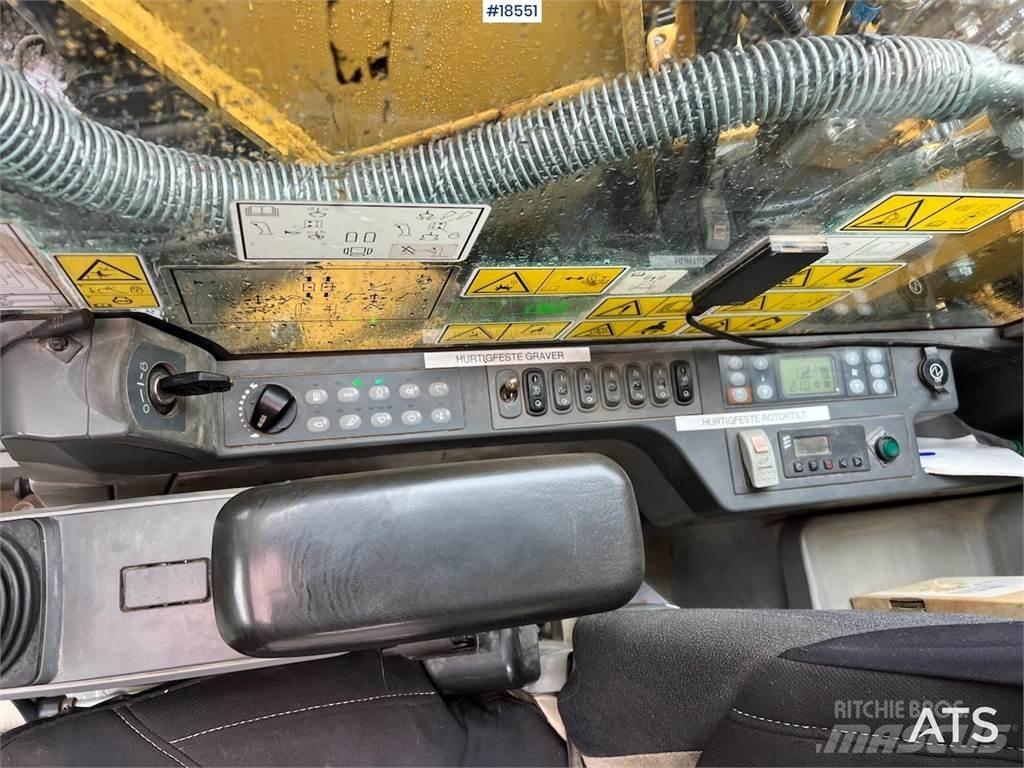 CAT 320E Bageri guseničari