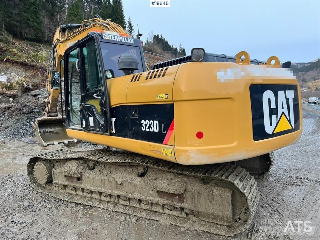 CAT 323D Bageri guseničari