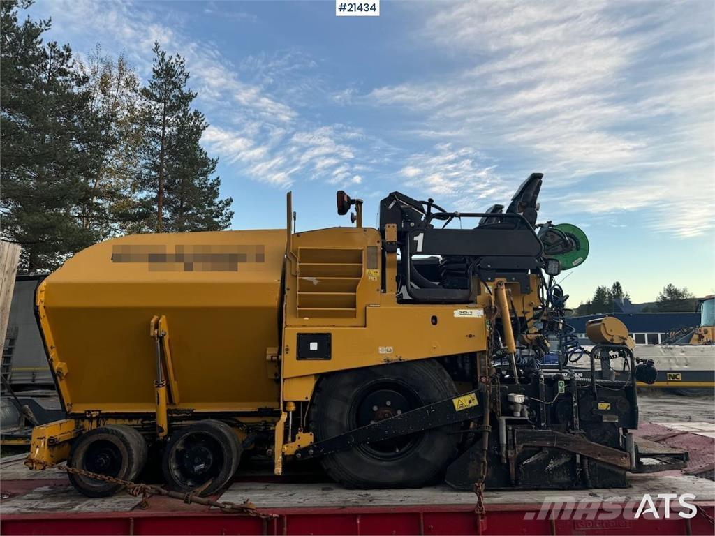 CAT AP 300 Asfaltni finišeri