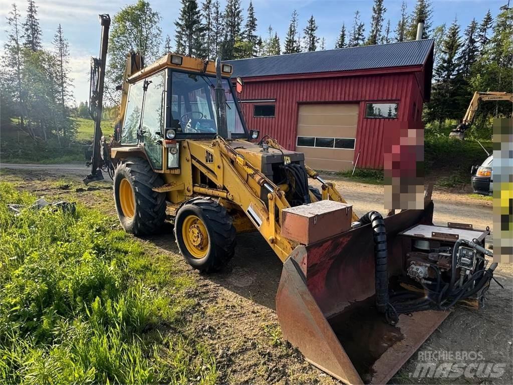 JCB Traktorgraver Rovokopači