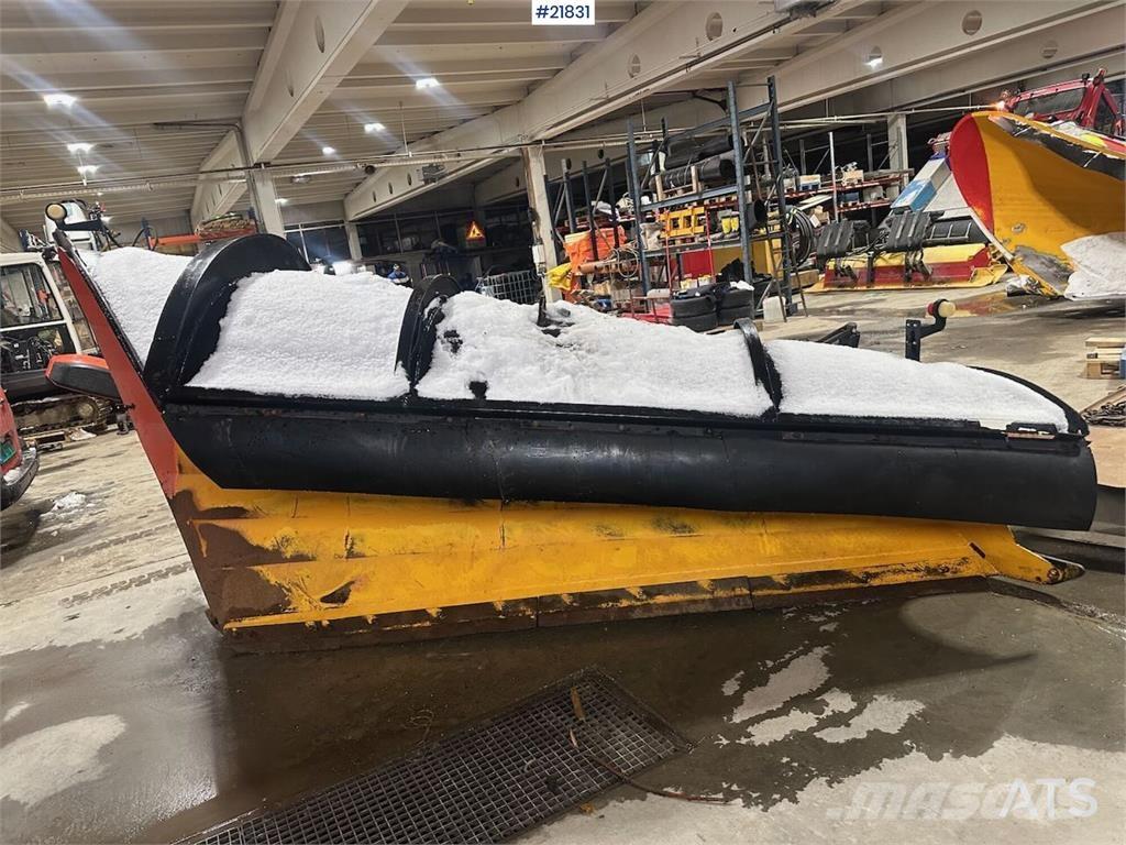 Tellefsdal D-plow Plugovi