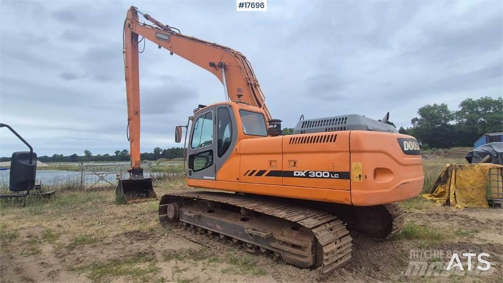 Doosan DX 300 LC Bageri guseničari