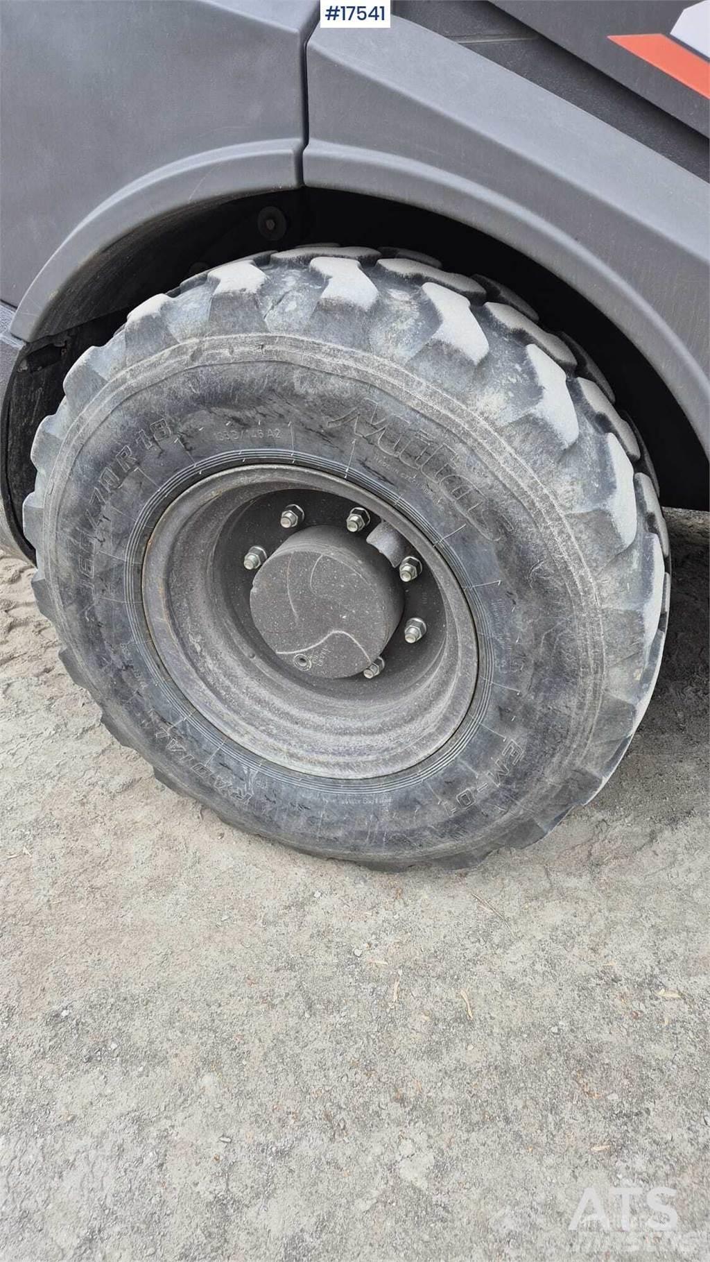 Hitachi ZW 75 Utovarivači na točkove